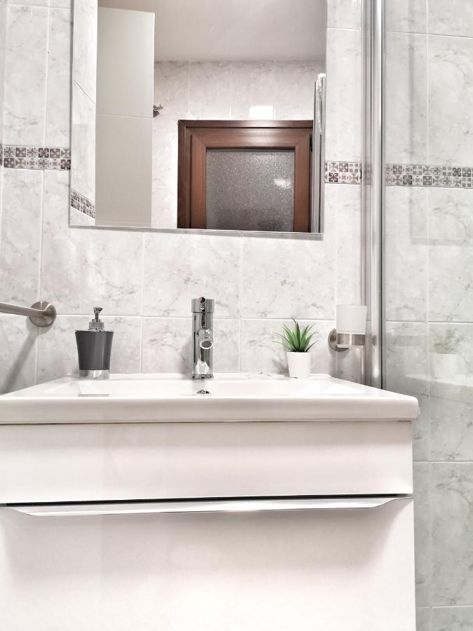 Ilarcuris Con Patio Privado