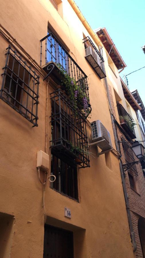 Ilarcuris Con Patio Privado Apartamento